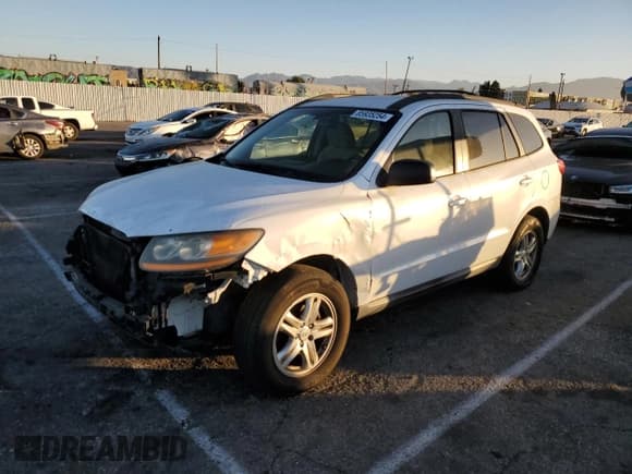 ✅ 2011 Hyundai Santa Fe GLS • VIN: 5XYZG3AB7BG036544 • Лот: 85935254. Опубликован ранее на Copart с пробегом 220 018 миль. Бесплатный доступ к архиву аукционных продаж из США и подробный отчёт об истории автомобиля на DreamBid. Изображение 1.