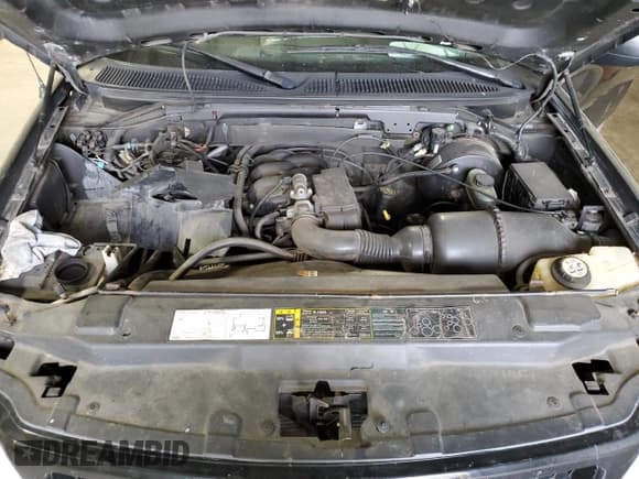 ✅ 2004 Ford F-150 XL • VIN: 2FTRF08214CA94951 • Lot: 53025035. Listed on Copart with Not provided. Free auction sales archive from the USA and detailed vehicle history report at DreamBid. Image 11.