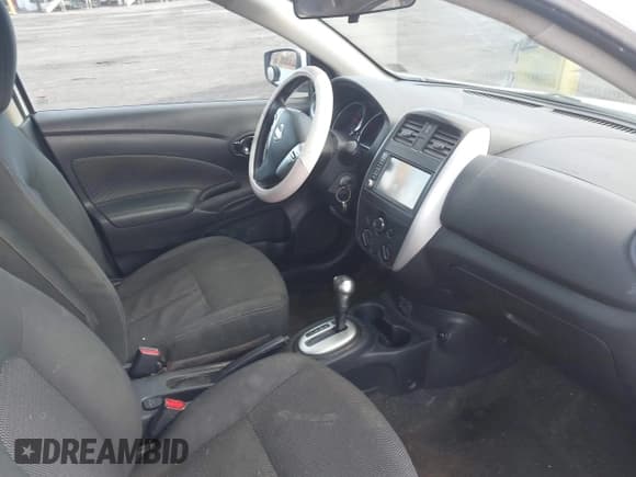 ✅ 2019 Nissan Versa SV • VIN: 3N1CN7AP0KL836984 • Lot: 43636931. Listed on IAAI with 142,667 mi. Free auction sales archive from the USA and detailed vehicle history report at DreamBid. Image 5.