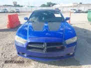 ✅ 2013 Dodge Charger RT Max • VIN: 2C3CDXCT0DH642451 • Лот: 42642572. Опубликован ранее на IAAI с пробегом 220 682 миль. Бесплатный доступ к архиву аукционных продаж из США и подробный отчёт об истории автомобиля на DreamBid. Изображение 6.