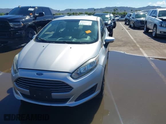✅ 2015 Ford Fiesta SE • VIN: 3FADP4BJ0FM160224 • Lot: 43445557. Listed on IAAI with 59,065 mi. Free auction sales archive from the USA and detailed vehicle history report at DreamBid. Image 11.