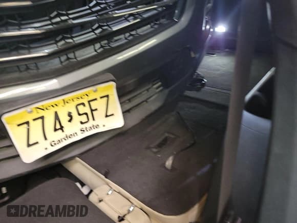 ✅ 2023 Chevrolet Traverse LT Cloth • VIN: 1GNEVGKW5PJ266885 • Lot: 43681024. Wystawiony na IAAI z przebiegiem 63 202 mil. Bezpłatny archiwum sprzedaży aukcyjnych z USA i szczegółowy raport historii pojazdu na DreamBid. Zdjęcie 18.