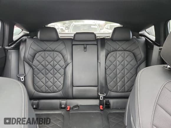 ✅ 2023 BMW X6 xDrive40i • VIN: 5UXCY6C07P9S07901 • Lot: 70306155. Listed on Copart with 29,049 mi. Free auction sales archive from the USA and detailed vehicle history report at DreamBid. Image 10.