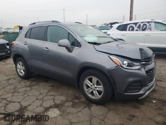 2020 Chevrolet Trax LT with VIN 3GNCJLSB9LL138337, listed as a Copart auction lot 81317105 with 35,641 mi miles and Non repairable. Bid and sale history available at DreamBid. Image 4.
