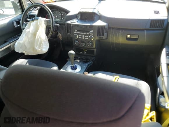 ✅ 2006 Mitsubishi Endeavor LS • VIN: 4A4MM31S46E029920 • Lot: 50743625. Wystawiony na Copart z przebiegiem 126 710 mil. Bezpłatny archiwum sprzedaży aukcyjnych z USA i szczegółowy raport historii pojazdu na DreamBid. Zdjęcie 8.