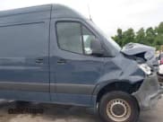 ✅ 2019 Mercedes-Benz Sprinter Cargo • VIN: WD4PF0CD9KP042534 • Lot: 42867125. Listed on IAAI with 91,113 mi. Free auction sales archive from the USA and detailed vehicle history report at DreamBid. Image 18.