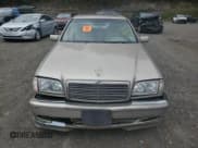 ✅ 1998 Mercedes-Benz C 230/260/280/320 • VIN: WDBHA23G3WA613719 • Lot: 81571245. Wystawiony na Copart z przebiegiem 148 349 mil. Bezpłatny archiwum sprzedaży aukcyjnych z USA i szczegółowy raport historii pojazdu na DreamBid. Zdjęcie 5.