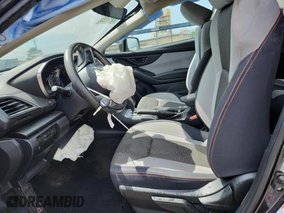 ✅ 2018 Subaru Crosstrek Premium • VIN: JF2GTABC0JH338070 • Lot: 69859995. Wystawiony na Copart z przebiegiem 83 347 mil. Bezpłatny archiwum sprzedaży aukcyjnych z USA i szczegółowy raport historii pojazdu na DreamBid. Zdjęcie 7.