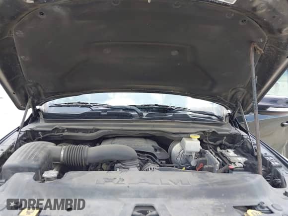 2020 Ram 1500 Laramie with VIN 1C6RREJT2LN295149, listed as a IAAI auction lot 42411146 with 113,445 mi miles and . Bid and sale history available at DreamBid. Image 10.