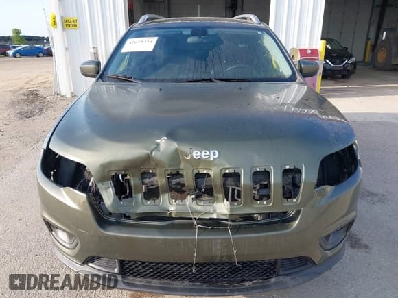 ✅ 2019 Jeep Cherokee Latitude Plus • VIN: 1C4PJMLX7KD231288 • Lot: 42675414. Listed on IAAI with 77,593 mi. Free auction sales archive from the USA and detailed vehicle history report at DreamBid. Image 13.