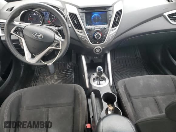 ✅ 2013 Hyundai Veloster w/Gray Int • VIN: KMHTC6AD7DU141280 • Lot: 84968144. Wystawiony na Copart z przebiegiem 187 234 mil. Bezpłatny archiwum sprzedaży aukcyjnych z USA i szczegółowy raport historii pojazdu na DreamBid. Zdjęcie 8.