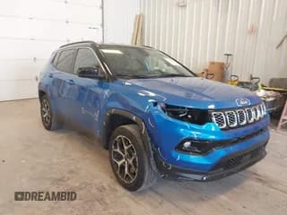 ✅ 2025 Jeep Compass Limited • VIN: 3C4NJDCN5ST511985 • Lot: 42786054. Wystawiony na IAAI z przebiegiem 15 815 mil. Bezpłatny archiwum sprzedaży aukcyjnych z USA i szczegółowy raport historii pojazdu na DreamBid. Zdjęcie 1.