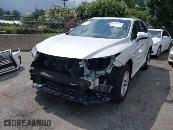 ✅ 2017 Lexus RX 350 • VIN: 2T2BZMCA3HC123976 • Лот: 42629460. Опубликован ранее на IAAI с пробегом 63 538 миль. Бесплатный доступ к архиву аукционных продаж из США и подробный отчёт об истории автомобиля на DreamBid. Изображение 22.