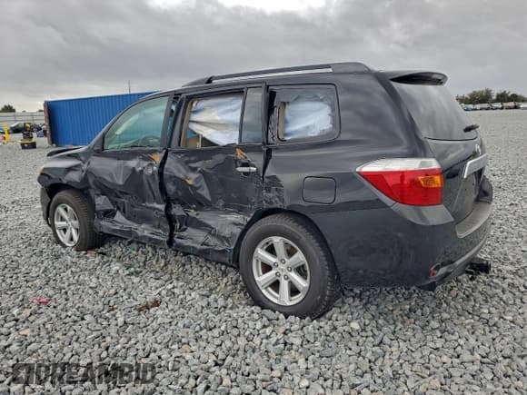 ✅ 2010 Toyota Highlander • VIN: 5TDZK3EH1AS005787 • Lot: 95283155. Listed on Copart with 137,603 mi. Free auction sales archive from the USA and detailed vehicle history report at DreamBid. Image 2.