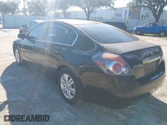✅ 2011 Nissan Altima S • VIN: 1N4AL2AP3BN406336 • Lot: 43446936. Listed on IAAI with 114,883 mi. Free auction sales archive from the USA and detailed vehicle history report at DreamBid. Image 3.