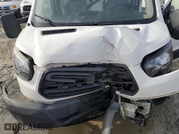 ✅ 2018 Ford Transit • VIN: 1FTBW2CM2JKA92784 • Lot: 45275575. Listed on Copart with 115,702 mi. Free auction sales archive from the USA and detailed vehicle history report at DreamBid. Image 12.