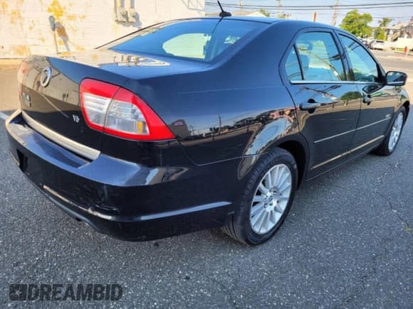✅ 2008 Mercury Milan Premier • VIN: 3MEHM08128R652925 • Лот: 91410965. Опубликован ранее на Copart с пробегом 145 000 миль. Бесплатный доступ к архиву аукционных продаж из США и подробный отчёт об истории автомобиля на DreamBid. Изображение 4.