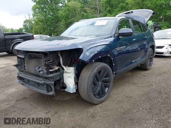 ✅ 2022 Volkswagen Atlas SE • VIN: 1V2JE2CA4NC205458 • Lot: 42176005. Wystawiony na IAAI z przebiegiem 125 429 mil. Bezpłatny archiwum sprzedaży aukcyjnych z USA i szczegółowy raport historii pojazdu na DreamBid. Zdjęcie 2.