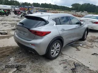 ✅ 2018 Infiniti QX30 Essential • VIN: SJKCH5CP2JA056963 • Лот: 54382002. Опубликован ранее на Copart с пробегом 37 616 миль. Бесплатный доступ к архиву аукционных продаж из США и подробный отчёт об истории автомобиля на DreamBid. Изображение 4.