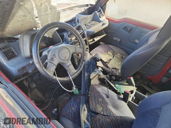 ✅ 1990 Geo Tracker • VIN: 2CNBJ18U4L6222082 • Lot: 84052685. Listed on Copart with Not provided. Free auction sales archive from the USA and detailed vehicle history report at DreamBid. Image 8.