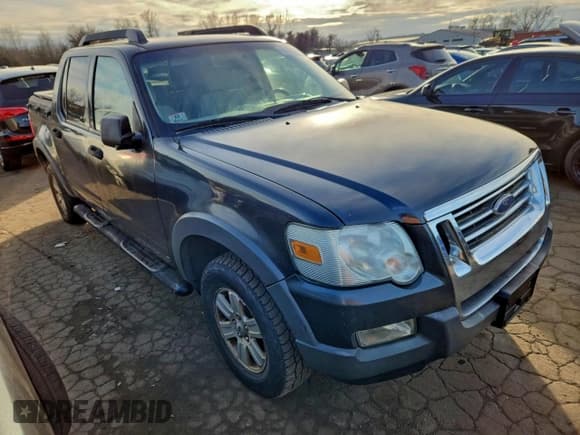 ✅ 2007 Ford Explorer Sport Trac XLT • VIN: 1FMEU51K97UB01625 • Лот: 96067445. Опубликован ранее на Copart с пробегом 175 408 миль. Бесплатный доступ к архиву аукционных продаж из США и подробный отчёт об истории автомобиля на DreamBid. Изображение 4.