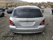 ✅ 2007 Mercedes-Benz R 3.5L • VIN: 4JGCB65E27A054558 • Lot: 74497484. Wystawiony na Copart z przebiegiem 186 039 mil. Bezpłatny archiwum sprzedaży aukcyjnych z USA i szczegółowy raport historii pojazdu na DreamBid. Zdjęcie 6.