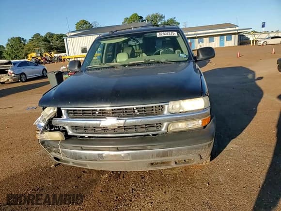 ✅ 2004 Chevrolet Tahoe LT • VIN: 1GNEC13Z64R178923 • Lot: 82502875. Listed on Copart with 283,485 mi. Free auction sales archive from the USA and detailed vehicle history report at DreamBid. Image 15.