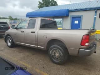 ✅ 2010 Dodge 1500 ST • VIN: 1D7RB1GP8AS238359 • Lot: 56212195. Wystawiony na Copart z przebiegiem 210 558 mil. Bezpłatny archiwum sprzedaży aukcyjnych z USA i szczegółowy raport historii pojazdu na DreamBid. Zdjęcie 2.