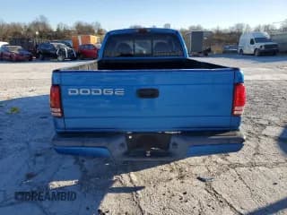 ✅ 1999 Dodge Dakota SLT • VIN: 1B7GL22X5XS321879 • Lot: 84015834. Wystawiony na Copart z przebiegiem 210 252 mil. Bezpłatny archiwum sprzedaży aukcyjnych z USA i szczegółowy raport historii pojazdu na DreamBid. Zdjęcie 6.