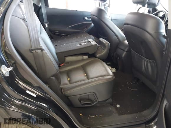 ✅ 2015 Hyundai Santa Fe Limited • VIN: KM8SRDHF1FU110597 • Лот: 42652434. Опубликован ранее на IAAI с пробегом 203 826 миль. Бесплатный доступ к архиву аукционных продаж из США и подробный отчёт об истории автомобиля на DreamBid. Изображение 8.