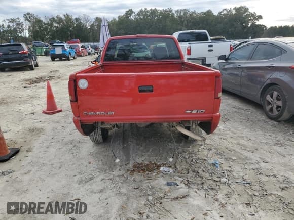 ✅ 2000 Chevrolet S-10 LS Xtreme • VIN: 1GCCS19W4Y8115735 • Лот: 42446525. Опубликован ранее на Copart с пробегом 169 523 миль. Бесплатный доступ к архиву аукционных продаж из США и подробный отчёт об истории автомобиля на DreamBid. Изображение 6.