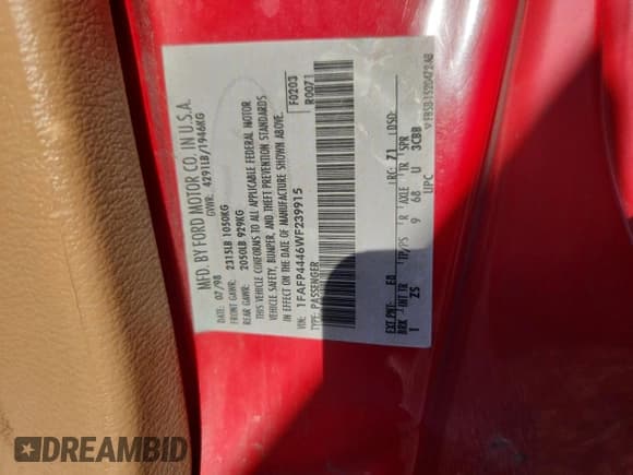 ✅ 1998 Ford Mustang • VIN: 1FAFP4446WF239915 • Lot: 92933885. Listed on Copart with 173,494 mi. Free auction sales archive from the USA and detailed vehicle history report at DreamBid. Image 12.