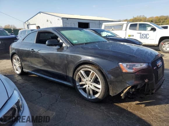 ✅ 2014 Audi RS 5 • VIN: WUAC6AFR4EA900833 • Lot: 77937894. Listed on Copart with 75,251 mi. Free auction sales archive from the USA and detailed vehicle history report at DreamBid. Image 4.