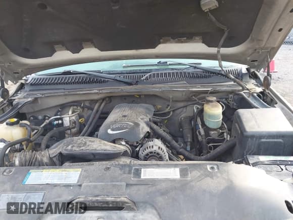 ✅ 2001 Chevrolet Silverado 2500HD LS • VIN: 1GCHK23U81F141792 • Лот: 41220878. Опубликован ранее на IAAI с пробегом 178 278 миль. Бесплатный доступ к архиву аукционных продаж из США и подробный отчёт об истории автомобиля на DreamBid. Изображение 10.