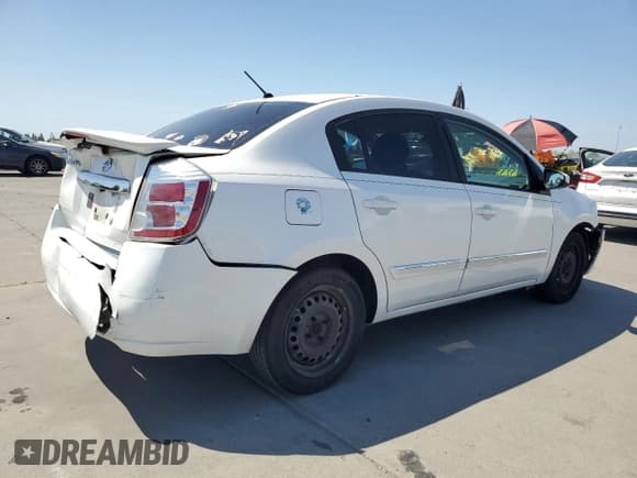 ✅ 2012 Nissan Sentra S • VIN: 3N1AB6AP8CL755906 • Lot: 56217245. Listed on Copart with 114,197 mi. Free auction sales archive from the USA and detailed vehicle history report at DreamBid. Image 3.