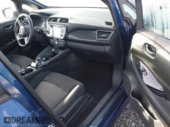 ✅ 2018 Nissan LEAF SL • VIN: 1N4AZ1CP7JC301878 • Lot: 41974485. Wystawiony na IAAI z przebiegiem 72 368 mil. Bezpłatny archiwum sprzedaży aukcyjnych z USA i szczegółowy raport historii pojazdu na DreamBid. Zdjęcie 5.