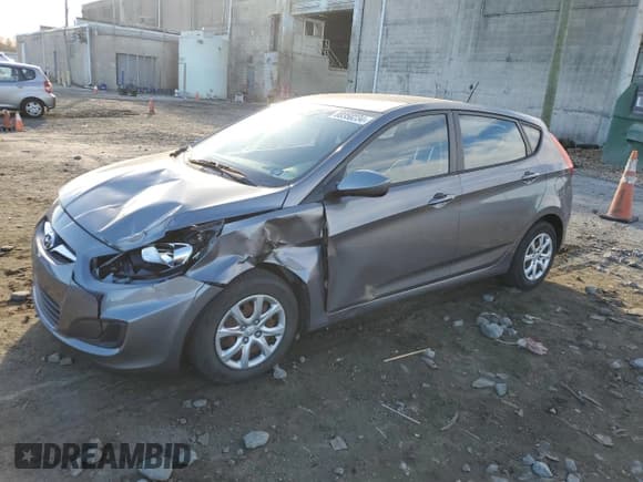 ✅ 2014 Hyundai Accent GS • VIN: KMHCT5AE0EU190048 • Лот: 80358234. Опубликован ранее на Copart с пробегом 73 211 миль. Бесплатный доступ к архиву аукционных продаж из США и подробный отчёт об истории автомобиля на DreamBid. Изображение 1.