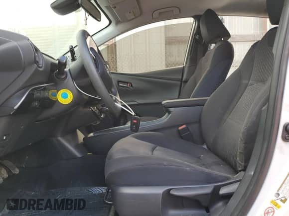 2017 Toyota Prius Two z VIN JTDKBRFUXH3038959, wystawiony jako Copart lot #71670975 z przebiegiem 314 882 mil mil oraz Szkoda całkowita • Salvage title. Historia ofert i sprzedaży dostępna na DreamBid. Obrazek 7.