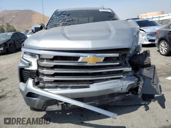 ✅ 2023 Chevrolet Silverado 1500 • VIN: 3GCUDJE88PG257679 • Лот: 69129245. Опубликован ранее на Copart с пробегом 9 999 миль. Бесплатный доступ к архиву аукционных продаж из США и подробный отчёт об истории автомобиля на DreamBid. Изображение 5.