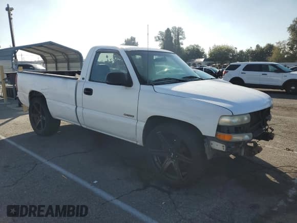✅ 1999 Chevrolet Silverado 1500 • VIN: 1GCEC14W0XE122744 • Lot: 82509595. Listed on Copart with 388,607 mi. Free auction sales archive from the USA and detailed vehicle history report at DreamBid. Image 4.
