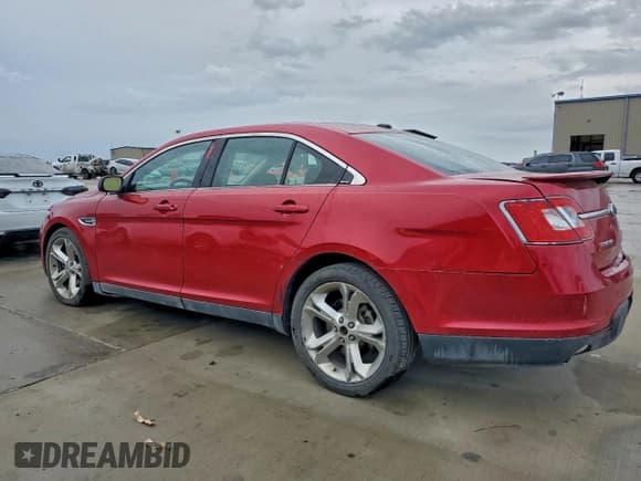 ✅ 2011 Ford Taurus SHO • VIN: 1FAHP2KT5BG125531 • Лот: 93439795. Опубликован ранее на Copart с пробегом 241 580 миль. Бесплатный доступ к архиву аукционных продаж из США и подробный отчёт об истории автомобиля на DreamBid. Изображение 2.