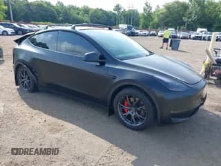 ✅ 2022 Tesla Model Y Performance • VIN: 7SAYGDEF2NF466446 • Lot: 42716566. Listed on IAAI with 24,274 mi. Free auction sales archive from the USA and detailed vehicle history report at DreamBid. Image 1.