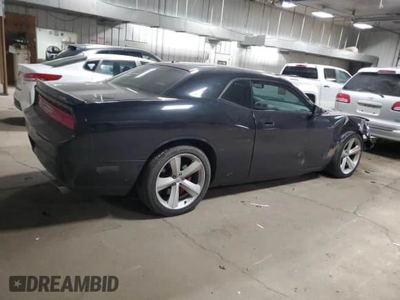 ✅ 2008 Dodge Challenger SRT-8 • VIN: 2B3LJ74W18H302861 • Lot: 82631424. Wystawiony na Copart z przebiegiem 86 743 mil. Bezpłatny archiwum sprzedaży aukcyjnych z USA i szczegółowy raport historii pojazdu na DreamBid. Zdjęcie 3.
