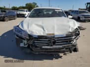 ✅ 2022 Volkswagen Passat R-Line • VIN: 1VWMA7A39NC006530 • Лот: 70466544. Опубликован ранее на Copart с пробегом Не указан. Бесплатный доступ к архиву аукционных продаж из США и подробный отчёт об истории автомобиля на DreamBid. Изображение 5.