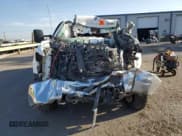 ✅ 2016 Chevrolet Silverado 2500HD Work Truck • VIN: 1GC1CUE80GF230968 • Lot: 64191944. Wystawiony na Copart z przebiegiem Nie podano. Bezpłatny archiwum sprzedaży aukcyjnych z USA i szczegółowy raport historii pojazdu na DreamBid. Zdjęcie 5.