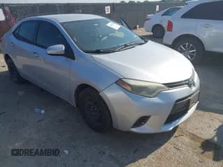 ✅ 2015 Toyota Corolla LE • VIN: 5YFBURHE7FP360477 • Лот: 43192036. Опубликован ранее на IAAI с пробегом 121 555 миль. Бесплатный доступ к архиву аукционных продаж из США и подробный отчёт об истории автомобиля на DreamBid. Изображение 1.