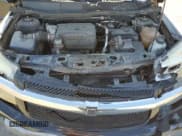 ✅ 2005 Chevrolet Equinox LT • VIN: 2CNDL63F556016829 • Лот: 46444685. Опубликован ранее на Copart с пробегом 106 150 миль. Бесплатный доступ к архиву аукционных продаж из США и подробный отчёт об истории автомобиля на DreamBid. Изображение 12.