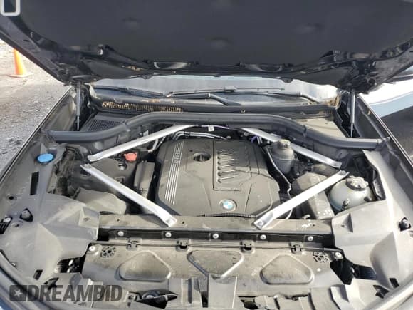 ✅ 2021 BMW X7 xDrive40i • VIN: 5UXCW2C0XM9F90441 • Lot: 85864435. Wystawiony na Copart z przebiegiem 54 112 mil. Bezpłatny archiwum sprzedaży aukcyjnych z USA i szczegółowy raport historii pojazdu na DreamBid. Zdjęcie 12.