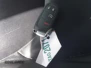 ✅ 2016 Jeep Cherokee Limited • VIN: 1C4PJMDS9GW322111 • Lot: 40308259. Wystawiony na IAAI z przebiegiem 207 494 mil. Bezpłatny archiwum sprzedaży aukcyjnych z USA i szczegółowy raport historii pojazdu na DreamBid. Zdjęcie 11.