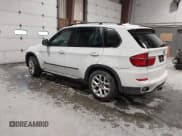 ✅ 2012 BMW X5 35i • VIN: 5UXZV4C51CL757711 • Lot: 43827994. Listed on IAAI with 138,452 mi. Free auction sales archive from the USA and detailed vehicle history report at DreamBid. Image 3.